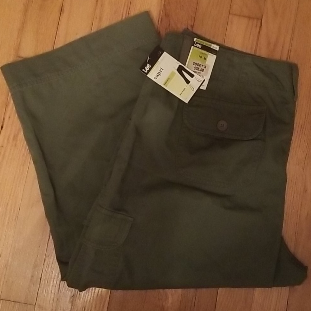 Lee Capri pants